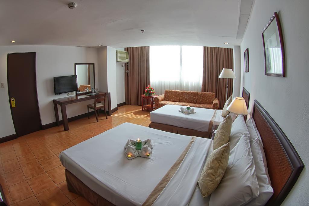 Rajah Park Hotel By Hiverooms Cebu Zewnętrze zdjęcie
